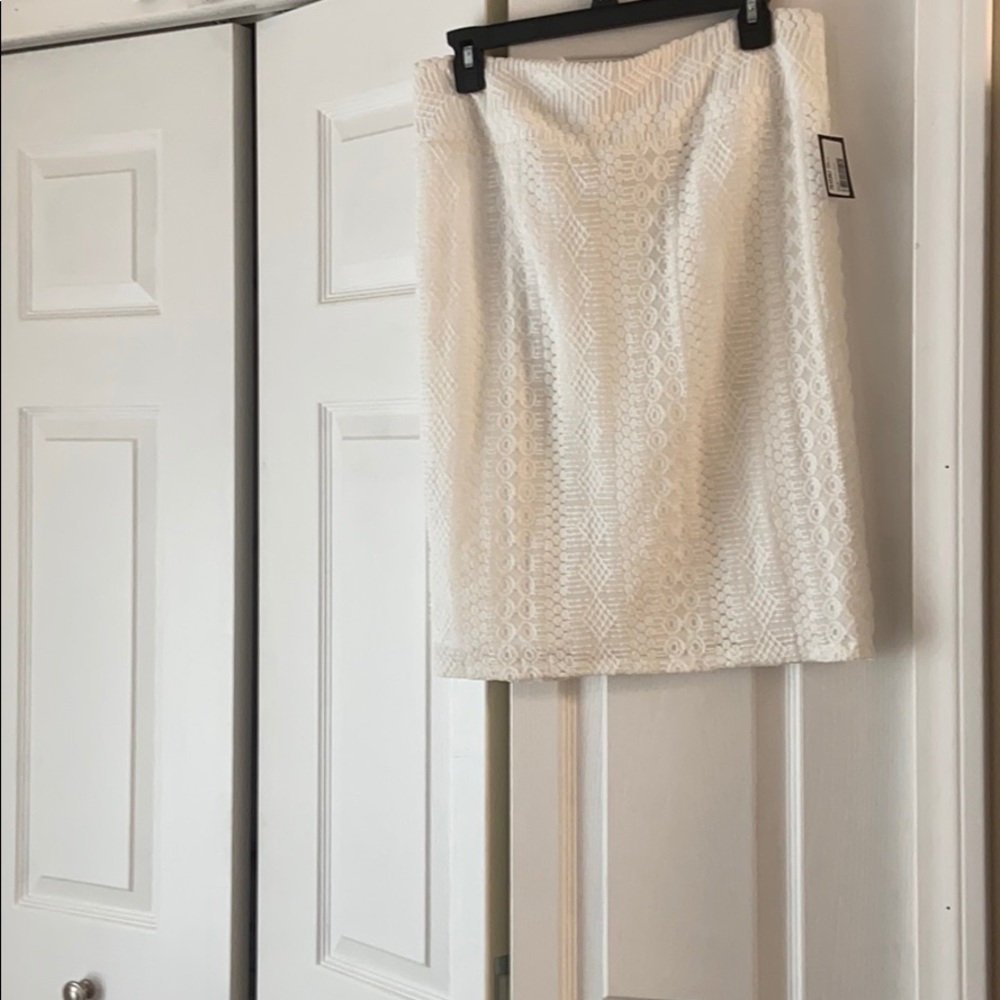 Women’s skirt